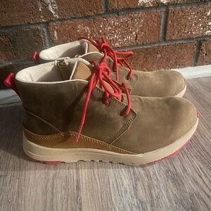 UGG Boys boots size 3
